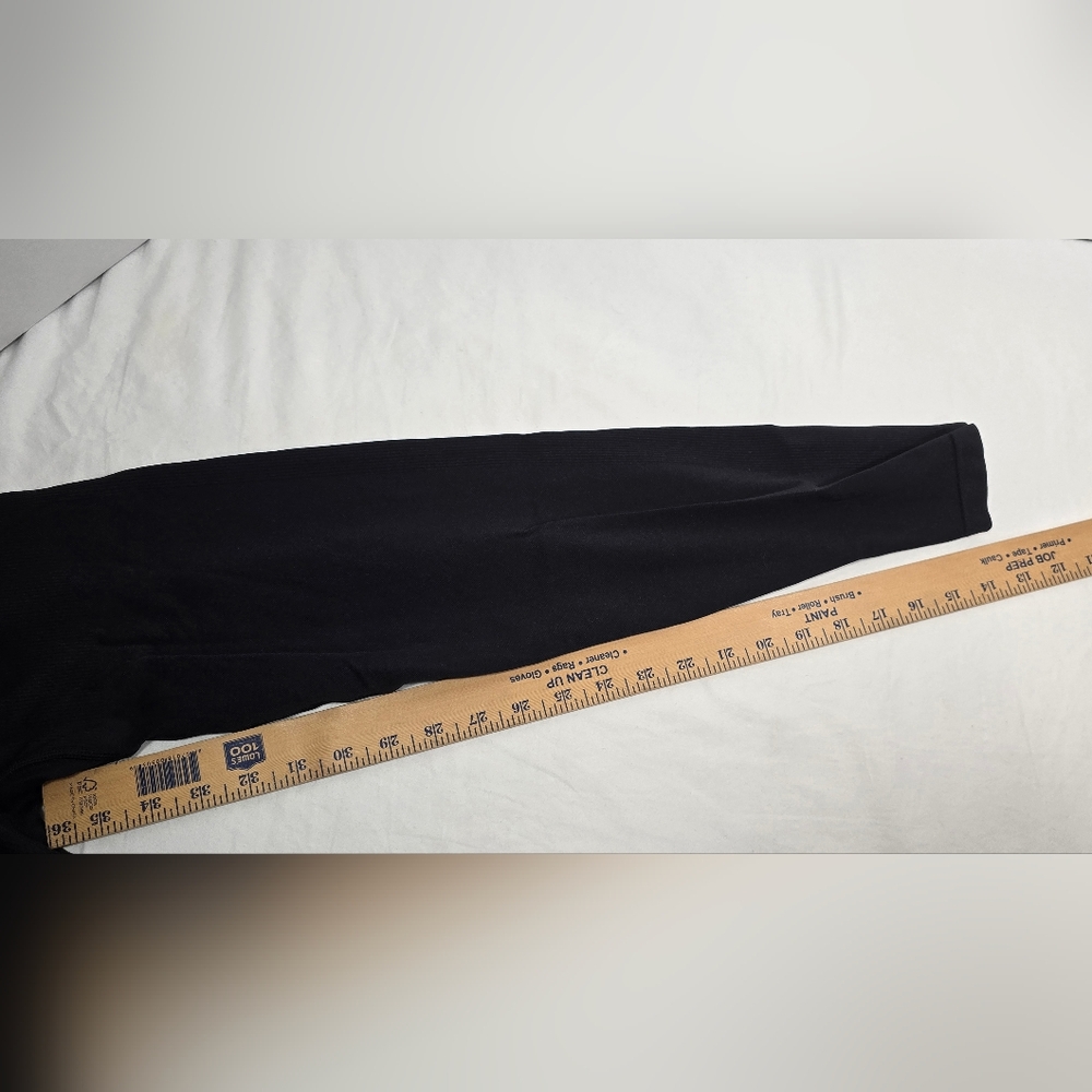 Victoria’s Secret PINK Roll Top Leggings Women's Small Black NWOT - Picture 7 of 11
